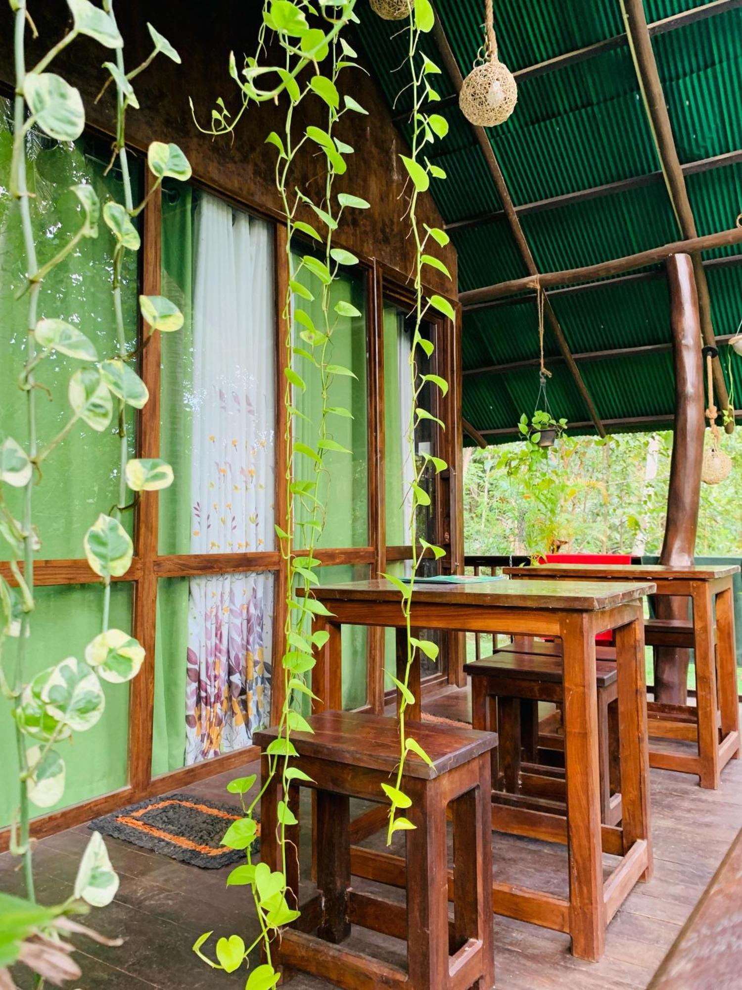 Nature World Udawalawe Bagian luar foto